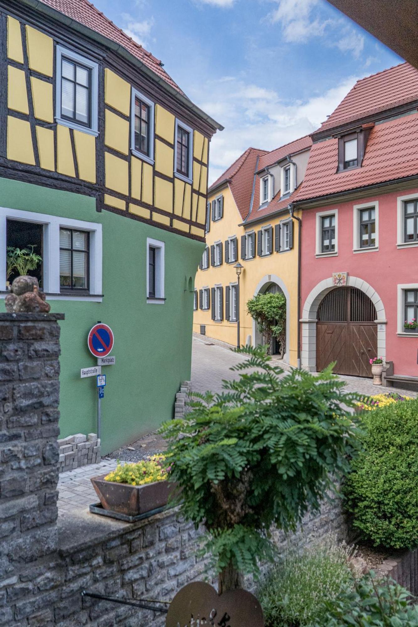 Schuler-Petschler Apartman Obereisenheim Kültér fotó