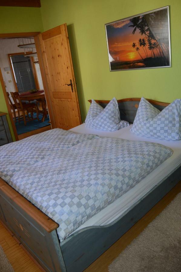 Schuler-Petschler Apartman Obereisenheim Kültér fotó